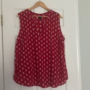 Gap Factory red paisley sleeveless tunic top